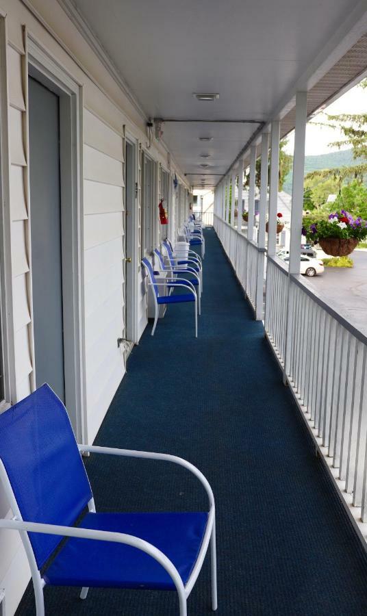 Admiral Motel Lake George Bagian luar foto