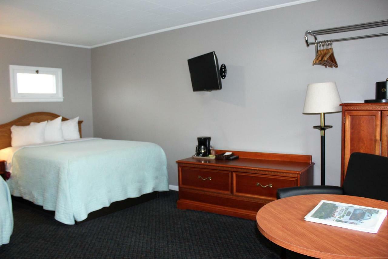 Admiral Motel Lake George Bagian luar foto